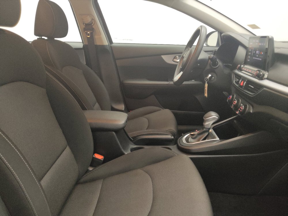 Used 2023 Kia Forte LXS w/ LXS Technology Package FWD image 21
