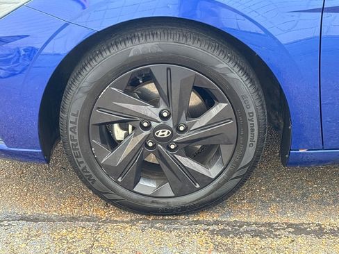 Used 2021 Hyundai Elantra SEL image 24