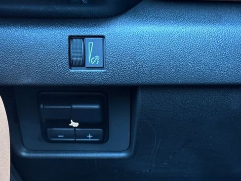 Used 2023 GMC Canyon AT4 w/ AT4 Premium Package image 42