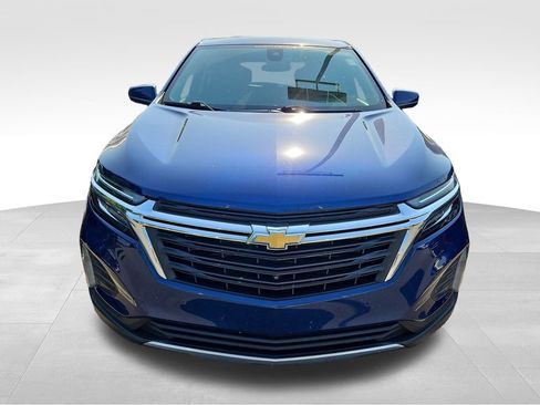 Used 2022 Chevrolet Equinox LT FWD image 2