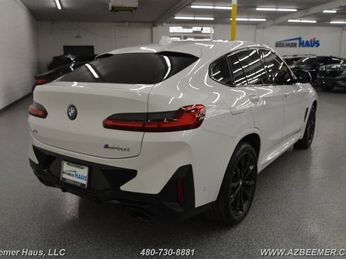 Used 2025 BMW X4 M40i image 9