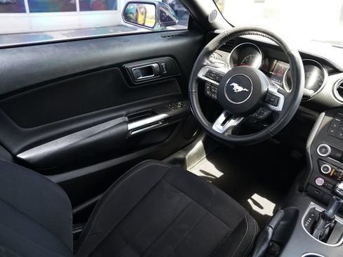 Used 2022 Ford Mustang Coupe w/ Black Accent Package RWD image 23