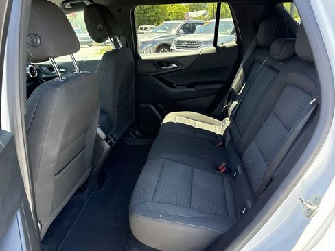 Used 2025 Chevrolet Equinox LT AWD/4WD image 24
