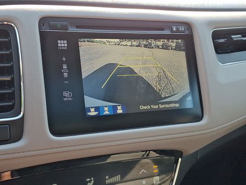 Certified 2018 Honda HR-V EX image 25