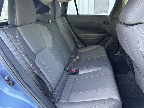 Used 2024 Subaru Crosstrek 2.0i AWD/4WD image 11