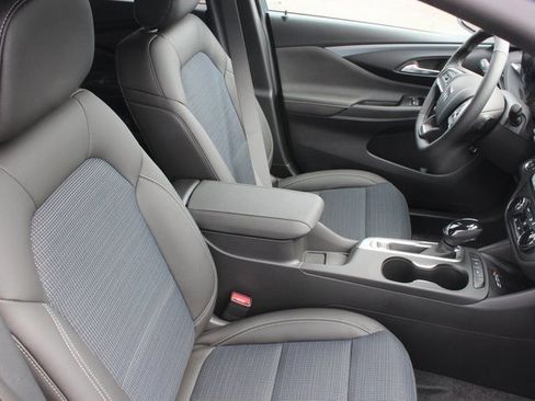 New 2026 Buick Envista Preferred w/ Convenience I Package image 21