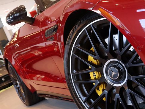 Used 2022 Mercedes-Benz SL 63 AMG 4MATIC image 10