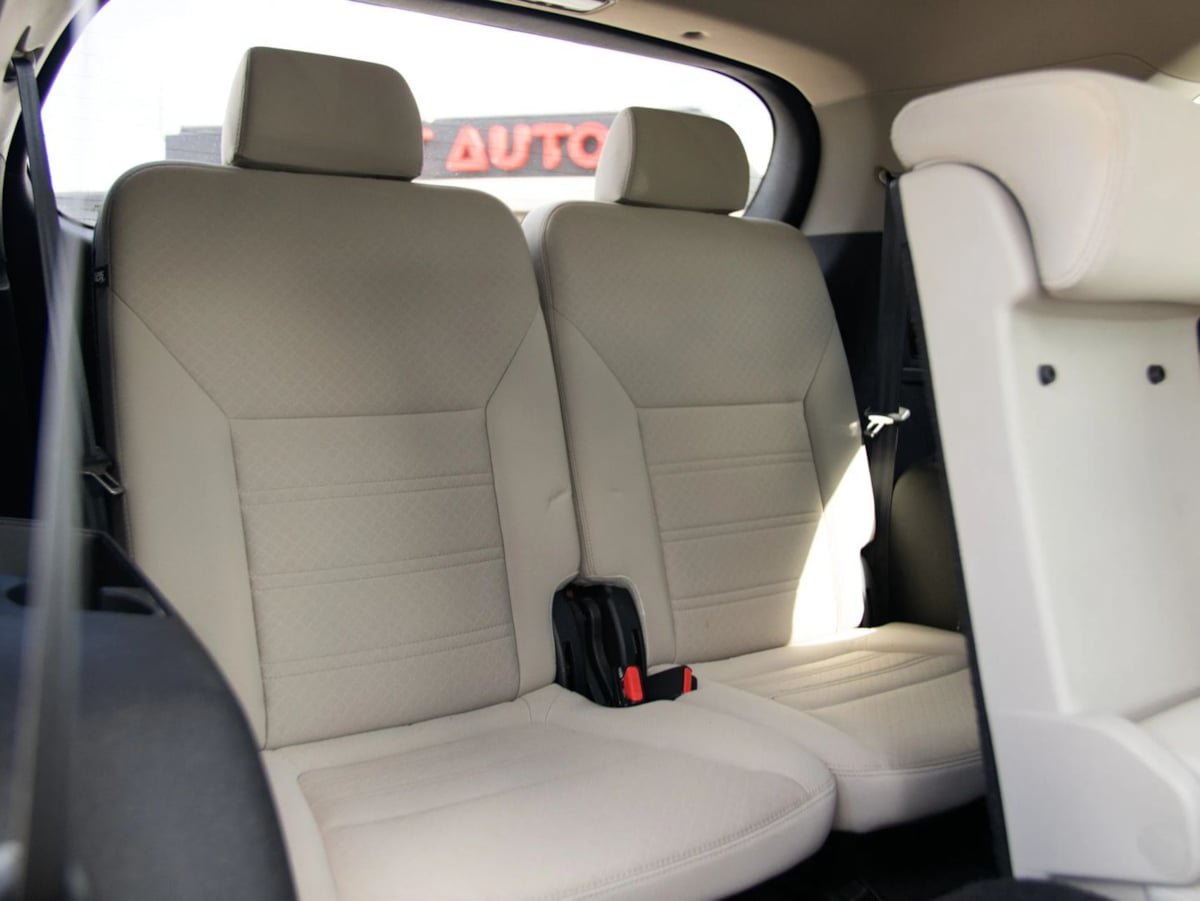 Used 2017 Kia Sorento AWD image 24