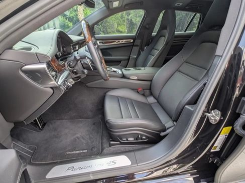 Used 2023 Porsche Panamera 4S AWD/4WD image 15