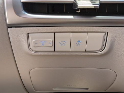 New 2026 Hyundai Tucson SEL image 24