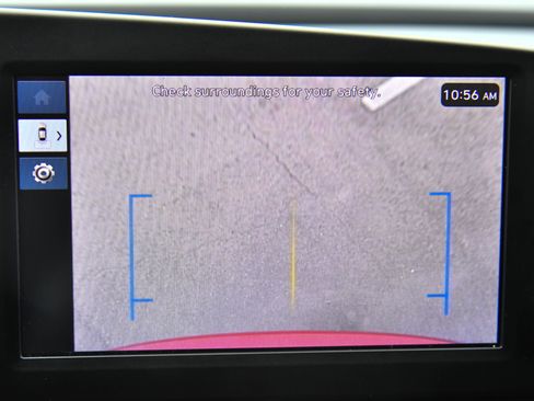 Used 2025 Hyundai Elantra Sport image 18