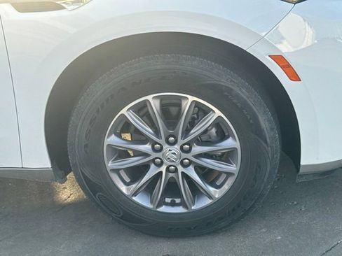 Used 2023 Buick Enclave Premium AWD/4WD image 33