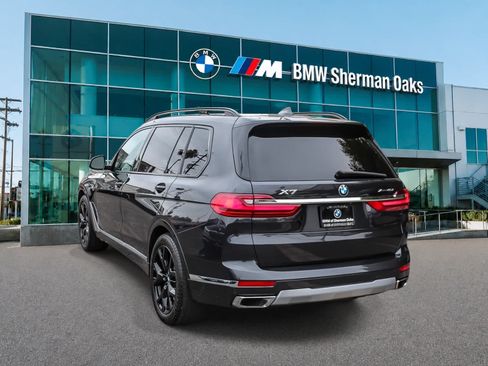 Used 2022 BMW X7 xDrive40i w/ Premium Package AWD/4WD image 6
