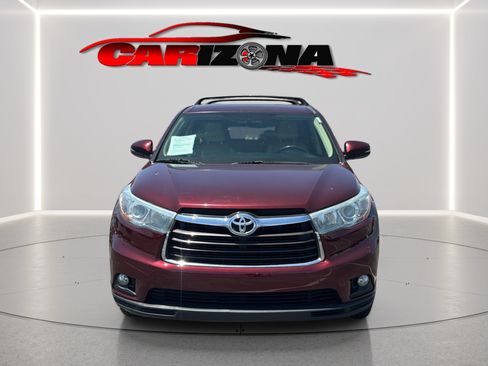 Used 2015 Toyota Highlander Plus FWD image 13