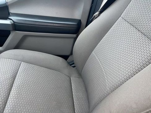 Used 2018 Ford F150 XLT w/ Equipment Group 302A Luxury AWD/4WD image 12