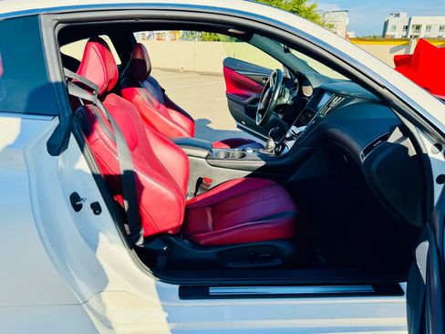 Used 2021 INFINITI Q60 Red Sport 400 image 29