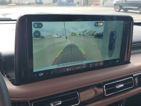 New 2026 Lincoln Aviator Reserve w/ Jet Appearance Package AWD/4WD image 20