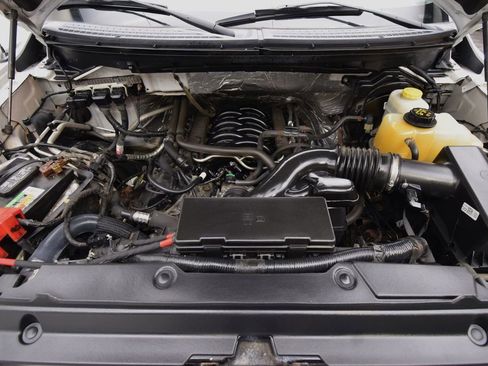 Used 2014 Ford F150 FX4 w/ Equipment Group 402A Luxury image 28