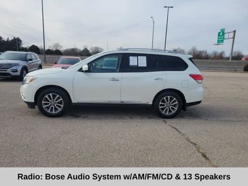 Used 2016 Nissan Pathfinder SL w/ SL Tech Package image 3