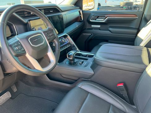 Used 2024 GMC Sierra 1500 Denali AWD/4WD image 16