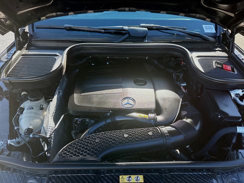 Used 2021 Mercedes-Benz GLE 350 w/ 3rd Row Seat Package image 37