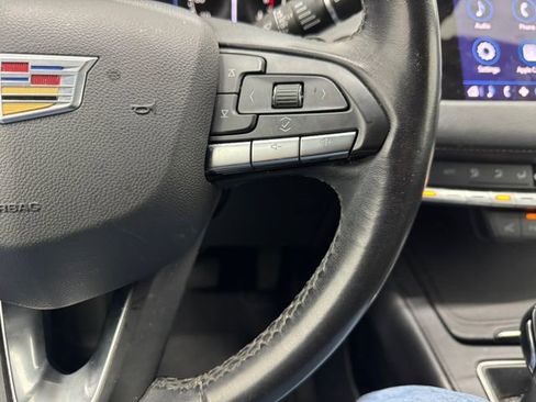 Used 2022 Cadillac XT4 Premium Luxury w/ Enhanced Visibility Package image 23