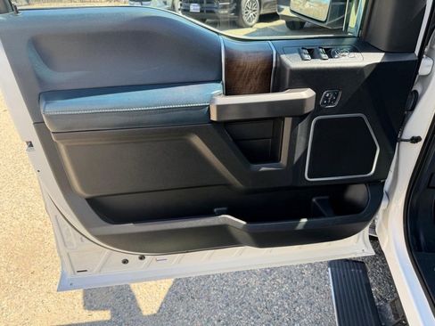 Used 2018 Ford F150 Limited w/ Trailer Tow Package AWD/4WD image 12