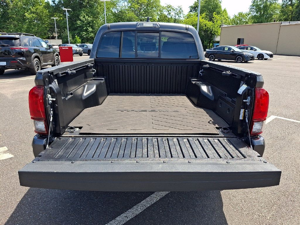 Used 2023 Toyota Tacoma SR AWD/4WD image 29