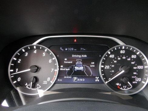 New 2026 Nissan Frontier SV w/ Tow Package AWD/4WD image 33