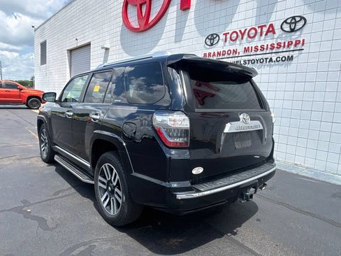 Used 2021 Toyota 4Runner Limited RWD image 6