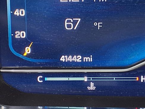 Used 2024 Chevrolet Suburban RST w/ Luxury Package image 27