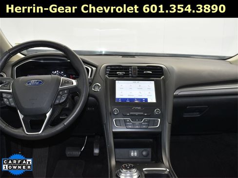 Used 2019 Ford Fusion SE w/ Equipment Group 151A image 19