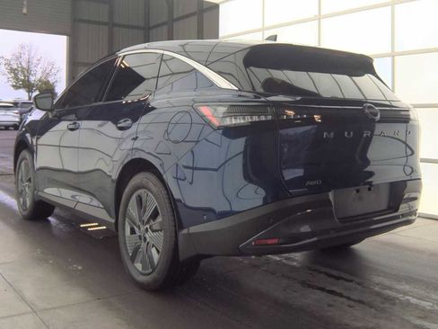 Certified 2025 Nissan Murano SL w/ Cargo Package AWD/4WD image 2