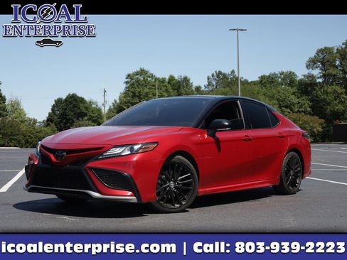 Used 2023 Toyota Camry XSE w/ Navigation Package FWD image 1
