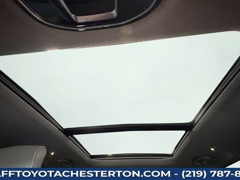 Used 2021 Jeep Grand Cherokee L Overland w/ Luxury Tech Group IV AWD/4WD image 27