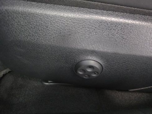 Used 2024 Mercedes-Benz C 63 AMG S image 31