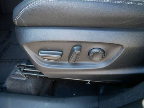 Certified 2025 Toyota Corolla Cross XLE AWD/4WD image 15