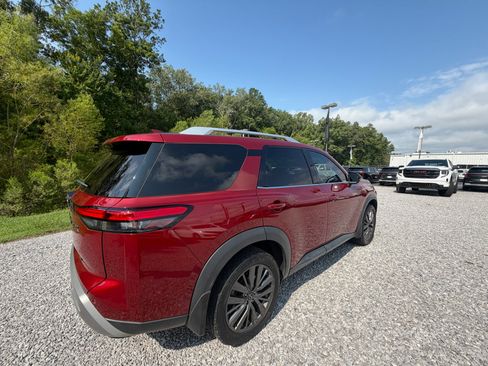 Used 2022 Nissan Pathfinder SL w/ SL Premium Package FWD image 22
