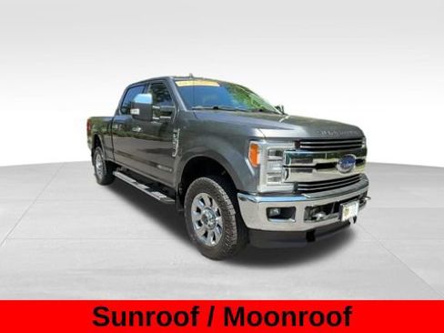 Used 2019 Ford F350 Lariat w/ Lariat Ultimate Package AWD/4WD image 8