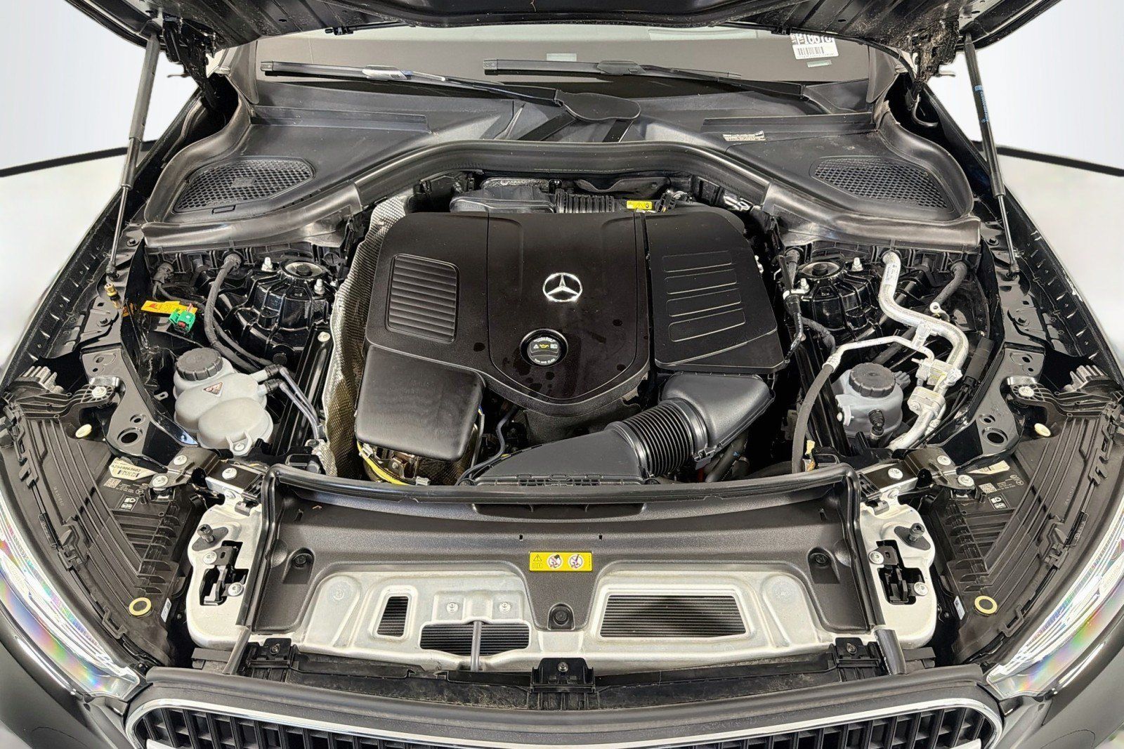 Certified 2025 Mercedes-Benz GLC 350e 4MATIC image 12