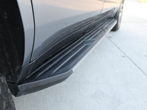 Used 2021 Chevrolet Tahoe LT AWD/4WD image 9