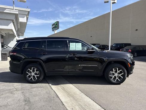 Used 2024 Jeep Grand Cherokee L Limited w/ Luxury Tech Group II AWD/4WD image 2