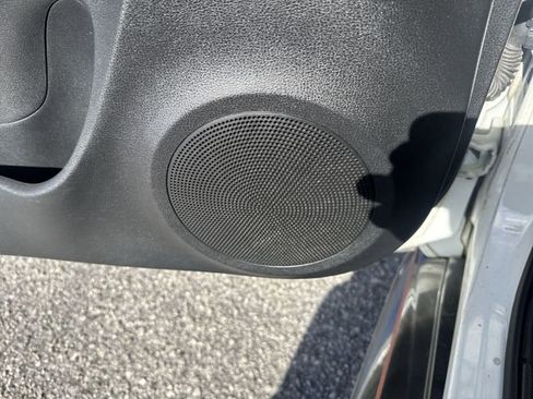 Used 2013 Nissan Juke NISMO image 24