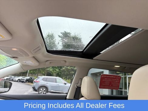 Certified 2024 Nissan Murano Platinum w/ Cargo Package AWD/4WD image 14