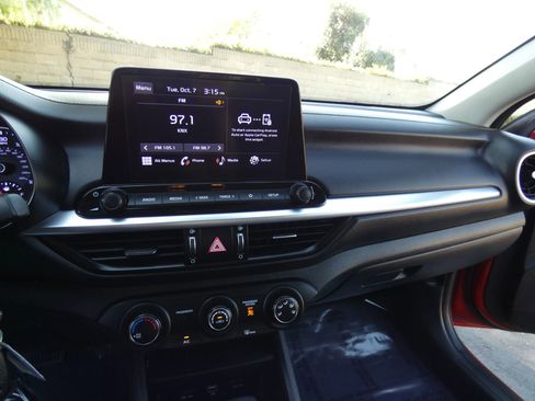 Used 2023 Kia Forte LXS image 57