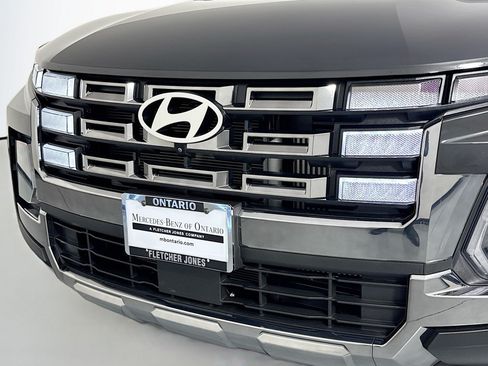 Used 2025 Hyundai Santa Cruz Limited AWD/4WD image 14