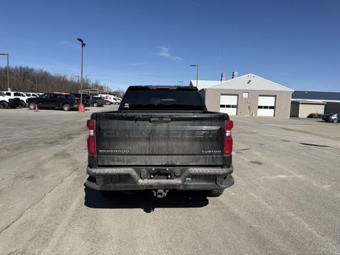 Used 2019 Chevrolet Silverado 1500 Custom w/ Custom Value Package image 7