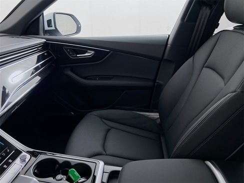 New 2026 Audi Q8 Premium Plus image 22