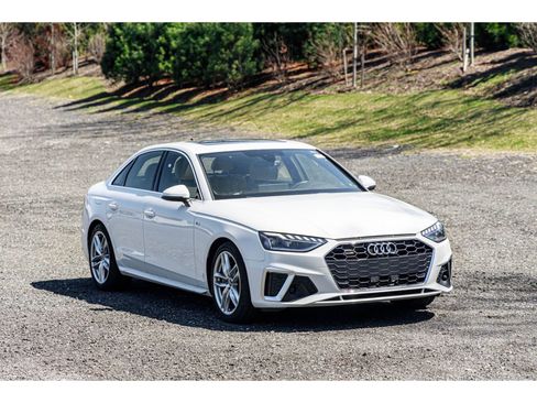 Used 2023 Audi A4 2.0T Premium Plus image 13