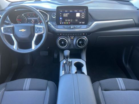 Used 2025 Chevrolet Blazer LT AWD/4WD image 15